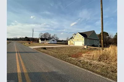 139 Old Quarry Road, State Road, NC 28676 - Photo 4