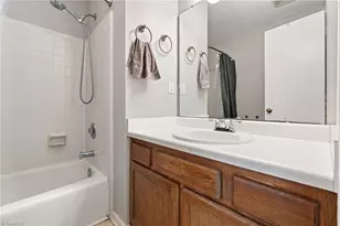 3812 Langdon Dr, Greensboro, NC 27410 - Photo 20