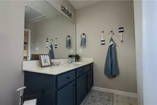 6323 Sweetbay Dr, Whitsett, NC 27377 - Photo 16