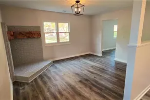 305 Spicewood Dr, Greensboro, NC 27405 - Photo 12