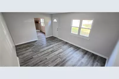 305 Spicewood Drive, Greensboro, NC 27405 - Photo 6