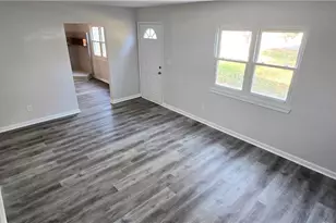 305 Spicewood Dr, Greensboro, NC 27405 - Photo 6