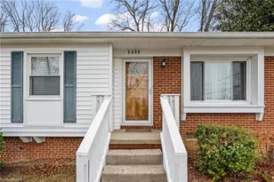 2320 Glenhaven Dr, Greensboro, NC 27406 - Photo 6