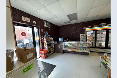 945 E Webb Avenue, Burlington, NC 27217 - Photo 8