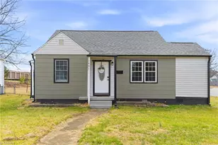 1401 Ashe St, Burlington, NC 27217 - Photo 1