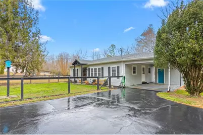 409 Iron Mountain Road, Asheboro, NC 27205 - Photo 4