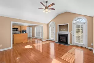 4528 Springbrook Dr, Burlington, NC 27215 - Photo 8