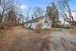 313 Burton Ave, High Point, NC 27262 - Photo 2
