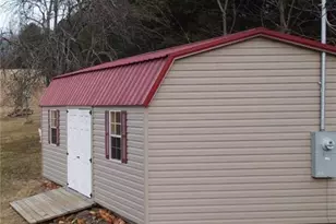 7561 Snake Creek Rd, Hillsville, VA 24343 - Photo 10