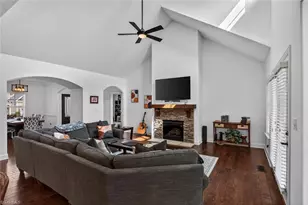 4670 Fairway Run Dr, Pfafftown, NC 27040 - Photo 16