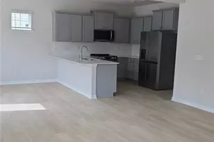 5658 Hydrangea St, Winston-Salem, NC 27104 - Photo 2