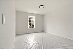 120 Orville Dr, High Point, NC 27260 - Photo 22