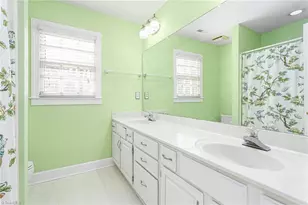 3906 Badenridge Ct, Greensboro, NC 27407 - Photo 24