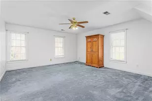 3906 Badenridge Ct, Greensboro, NC 27407 - Photo 34