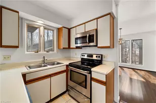 3004 Lookout Ct, Winston-Salem, NC 27106 - Photo 14