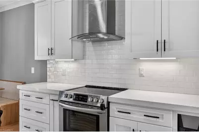 7507 Bentridge Forest Drive, Kernersville, NC 27284 - Photo 14