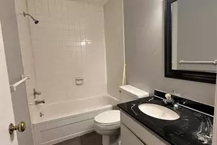 2810 Pelham Pl, Winston-Salem, NC 27106 - Photo 2