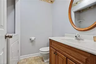 4518 Oak Hollow Dr, High Point, NC 27265 - Photo 14