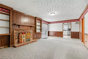 4518 Oak Hollow Dr, High Point, NC 27265 - Photo 12