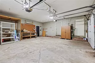 4518 Oak Hollow Dr, High Point, NC 27265 - Photo 24