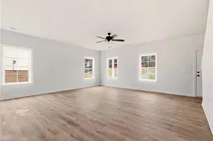 122 Orville Dr, High Point, NC 27260 - Photo 6