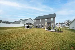 6284 Finch Mdw Ct, Clemmons, NC 27012 - Photo 8