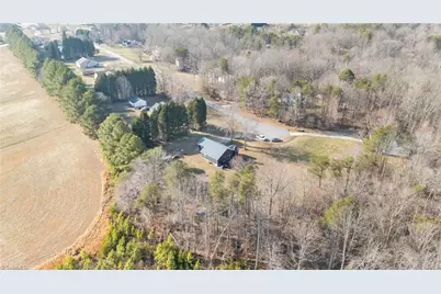 220 Farmview Road, Madison, NC 27025 - Photo 38