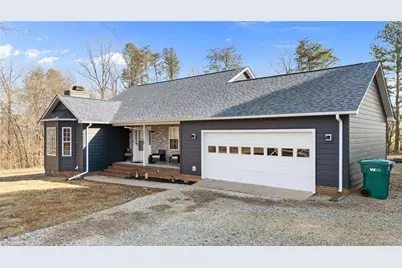 220 Farmview Road, Madison, NC 27025 - Photo 2