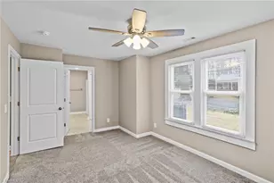 624 Hawthorne Dr, Asheboro, NC 27205 - Photo 12