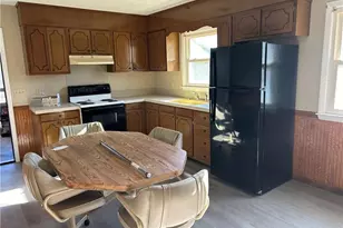 263 Badgett Ave, Mount Airy, NC 27030 - Photo 6