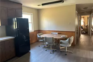 263 Badgett Ave, Mount Airy, NC 27030 - Photo 4