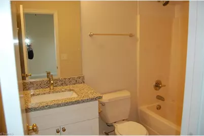 1910 Glenside Drive, Greensboro, NC 27405 - Photo 8