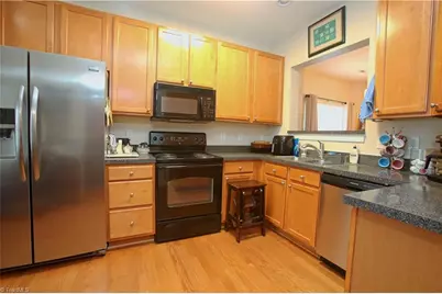 1429 New Garden #A, Greensboro, NC 27410 - Photo 6