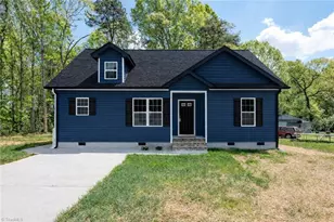 132 Pinnix St, Jonesville, NC 28642 - Photo 1