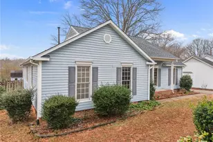 6721 River Hills Dr, Greensboro, NC 27410 - Photo 38