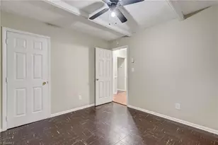 2202 Willow Rd, Greensboro, NC 27406 - Photo 16