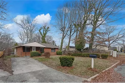 2202 Willow Road, Greensboro, NC 27406 - Photo 2