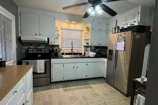 713 Roach St, Mayodan, NC 27027 - Photo 4