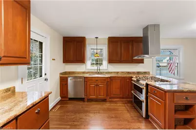 1130 Ebert Street, Winston-Salem, NC 27103 - Photo 6