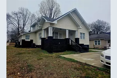15 College Street, Thomasville, NC 27360 - Photo 8