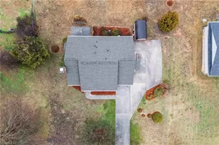 2524 Amity Ave, Gastonia, NC 28054 - Photo 36