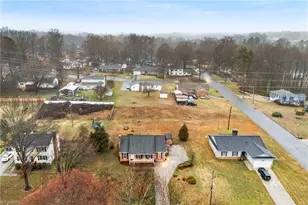 2524 Amity Ave, Gastonia, NC 28054 - Photo 4