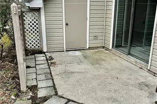 919 Belmont Dr, High Point, NC 27263 - Photo 2