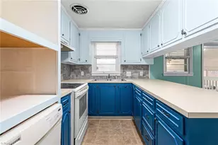 4020 Knollwood Dr, Archdale, NC 27263 - Photo 6