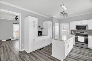 7039 Old 421 Rd, Liberty, NC 27298 - Photo 18