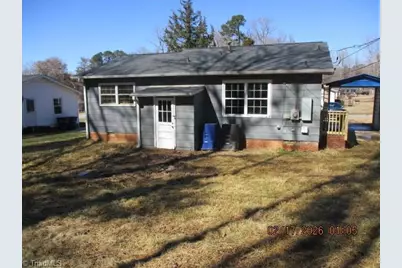 4106 Edgeware Road, Winston-Salem, NC 27106 - Photo 2