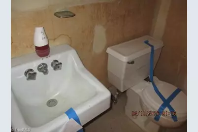 4106 Edgeware Road, Winston-Salem, NC 27106 - Photo 12