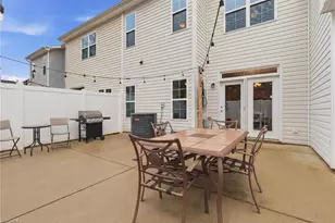 3518 Pebblestone Ln, High Point, NC 27265 - Photo 30