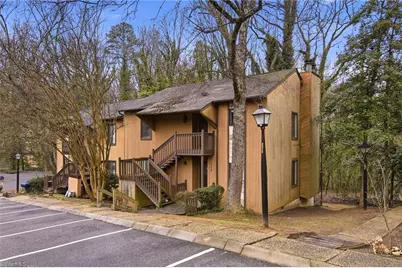 118 Cloister Oaks Circle, Winston-Salem, NC 27127 - Photo 4