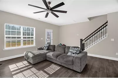 573 Mahogany Drive, Thomasville, NC 27360 - Photo 16